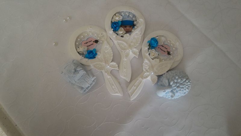 yuvarlak çerçeve kokulu taş